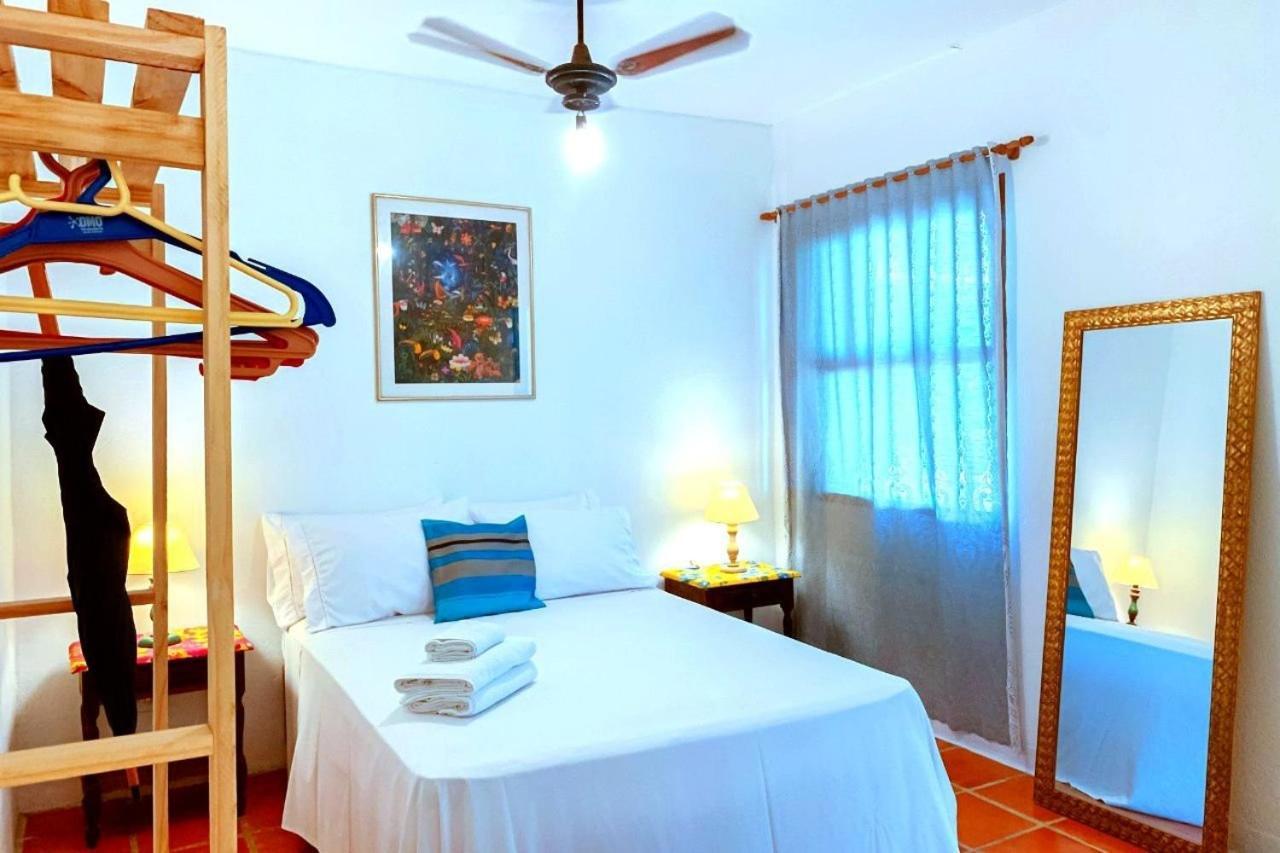 Elephant GuestHouse Beira Mar - Suítes com Café da Manhã Ilhabela Extérieur photo