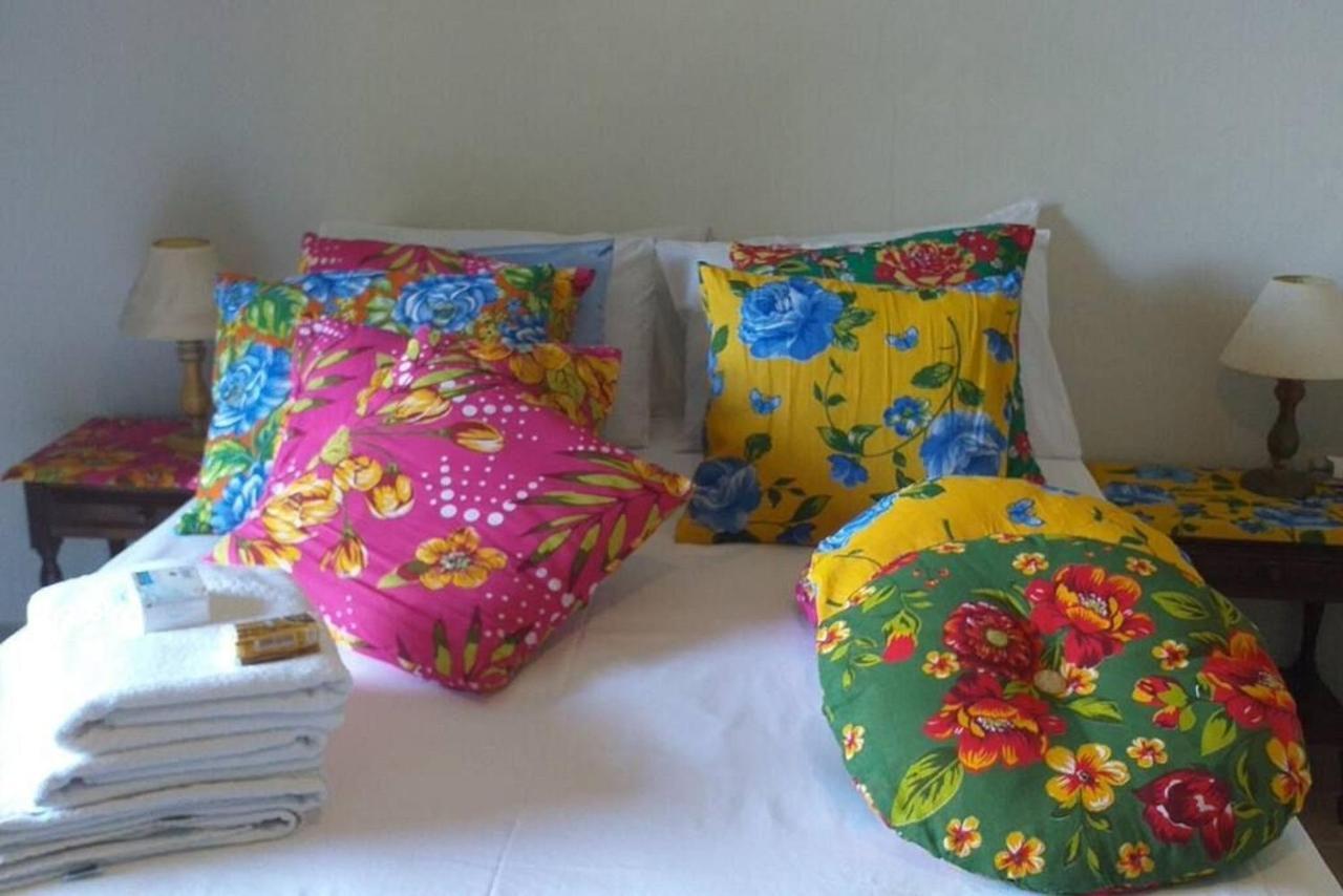 Elephant GuestHouse Beira Mar - Suítes com Café da Manhã Ilhabela Extérieur photo